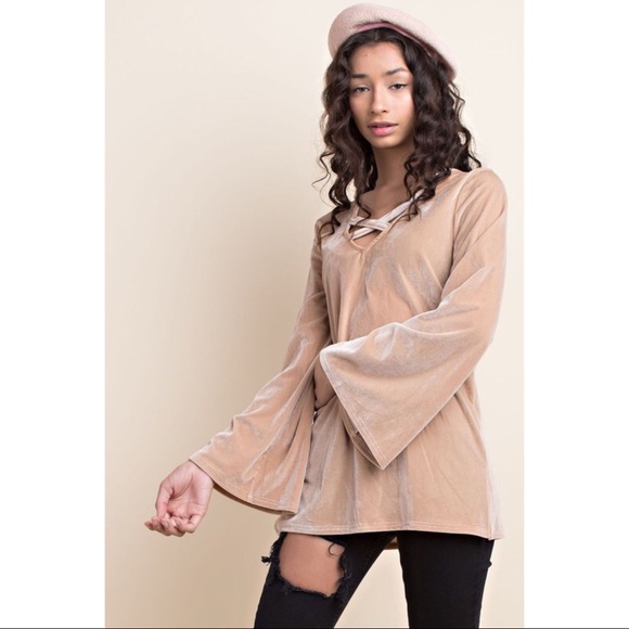 🆕5⭐️Gorgeous Velvet Tunic Top - Picture 3 of 6